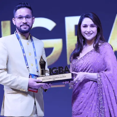 Alternative Astro24 Recevied IGBA Award By Madhuri Dixit at Jaipur