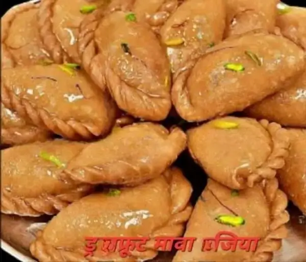 Dry Fruit Mawa Gujiya