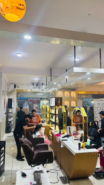 Woman Haircut Beauty Work Station Lime Lite Salon