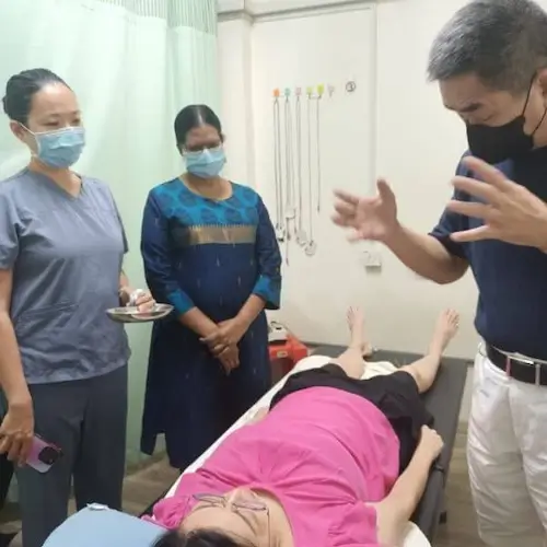 jayanth acure health care acupuncture clinic chennai photo3